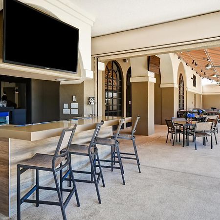 Embassy Suites Greenville Golf Resort & Conference Center Eksteriør bilde