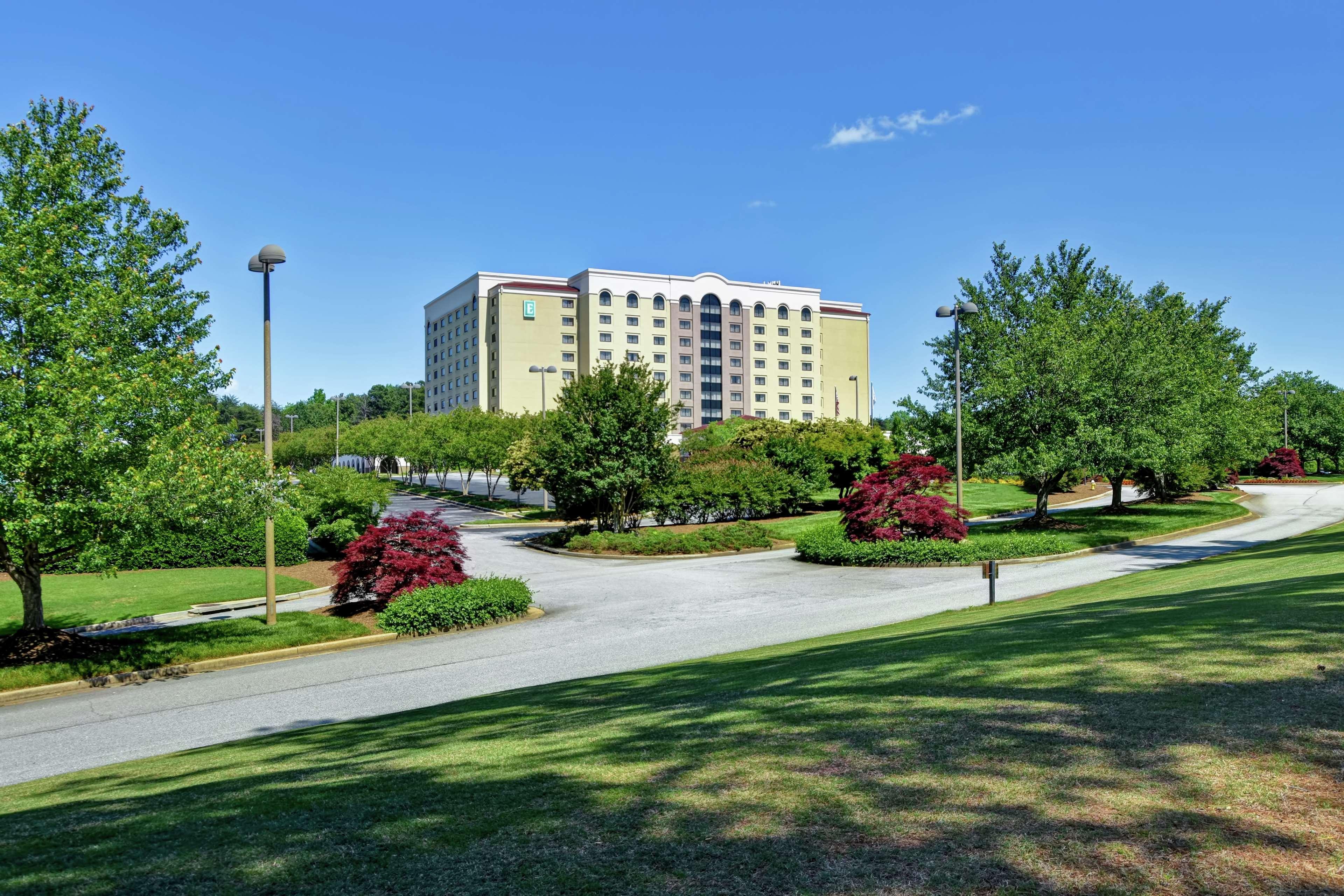 Embassy Suites Greenville Golf Resort & Conference Center Eksteriør bilde