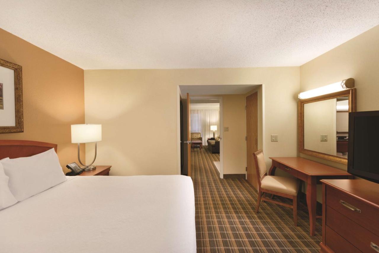 Embassy Suites Greenville Golf Resort & Conference Center Eksteriør bilde