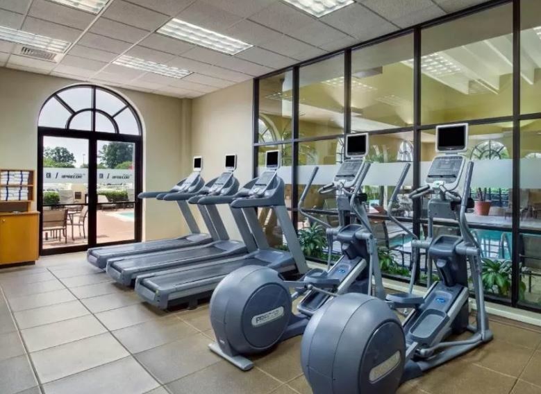 Embassy Suites Greenville Golf Resort & Conference Center Eksteriør bilde